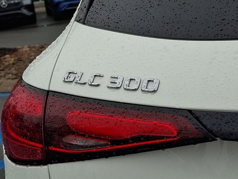 Used 2023 Mercedes-Benz GLC 300 4MATIC image 31