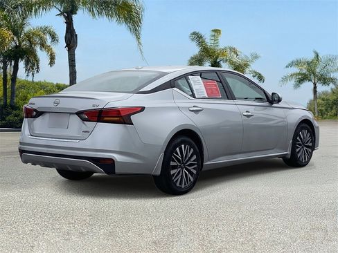 Certified 2023 Nissan Altima 2.5 SV image 4
