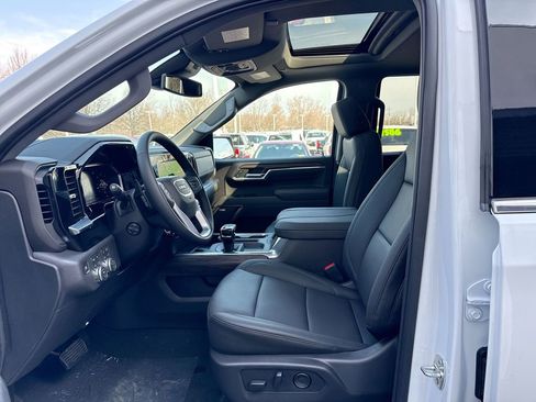 New 2026 GMC Sierra 1500 SLT image 20