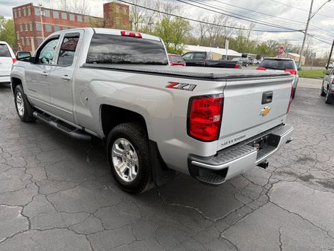 Used 2018 Chevrolet Silverado 1500 LT w/ All Star Edition AWD/4WD image 4
