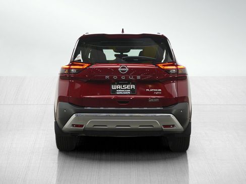 Used 2023 Nissan Rogue Platinum AWD/4WD image 5