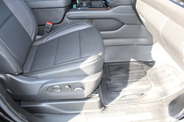 Used 2025 GMC Yukon Denali w/ Denali Reserve Package AWD/4WD image 18