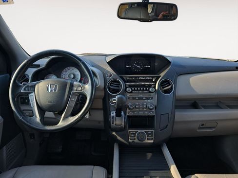 Used 2015 Honda Pilot Touring image 9