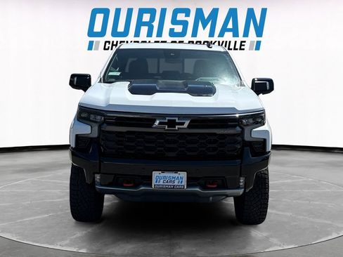 New 2026 Chevrolet Silverado 1500 ZR2 w/ LPO, Dark Essentials Package AWD/4WD image 8