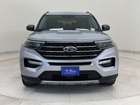 Certified 2023 Ford Explorer XLT w/ Equipment Group 202A RWD image 6