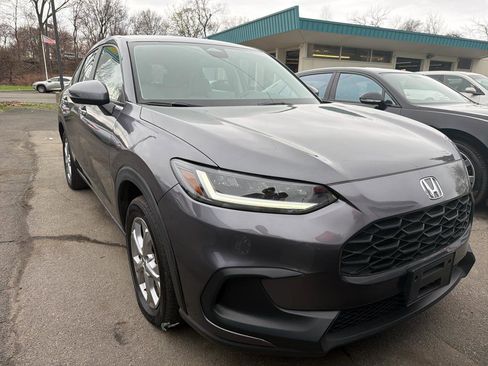 Used 2024 Honda HR-V LX image 3