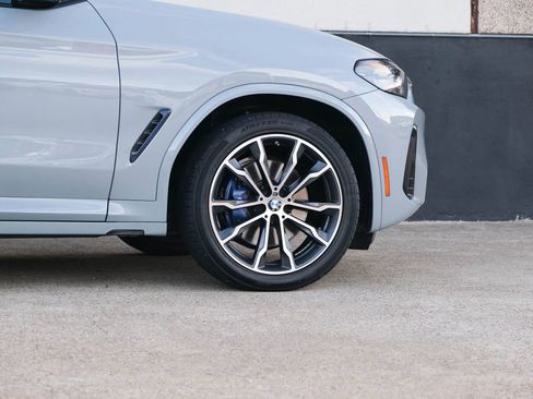 Used 2022 BMW X4 M40i image 12