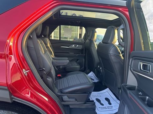 New 2026 Ford Explorer ST-Line image 16