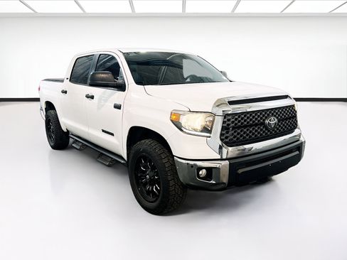 Used 2021 Toyota Tundra SR5 AWD/4WD image 3