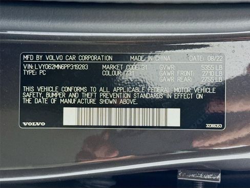 Used 2023 Volvo S90 B6 Plus AWD/4WD image 34