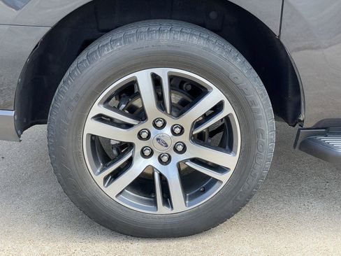 Used 2024 Ford Expedition Max Limited RWD image 57