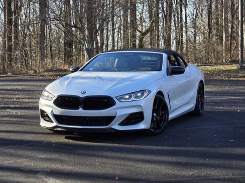 Used 2023 BMW M850i xDrive Convertible image 10
