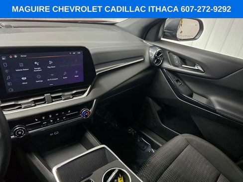 Used 2025 Chevrolet Equinox LT w/ Midnight Edition AWD/4WD image 31