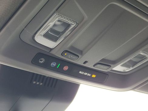 Used 2022 Chevrolet Silverado 1500 RST image 22