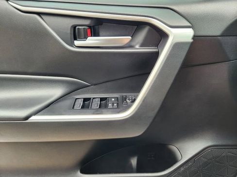 Certified 2025 Toyota RAV4 XLE Premium FWD image 19