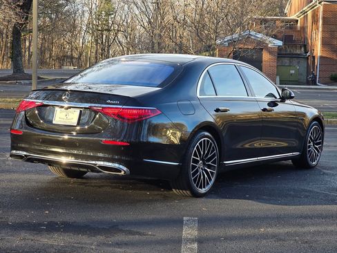 Used 2021 Mercedes-Benz S 580 4MATIC Sedan w/ Warmth & Comfort Package image 6