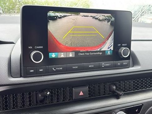 Used 2024 Honda CR-V EX image 17