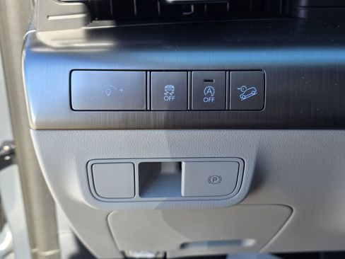 New 2026 Hyundai Kona SE FWD image 27