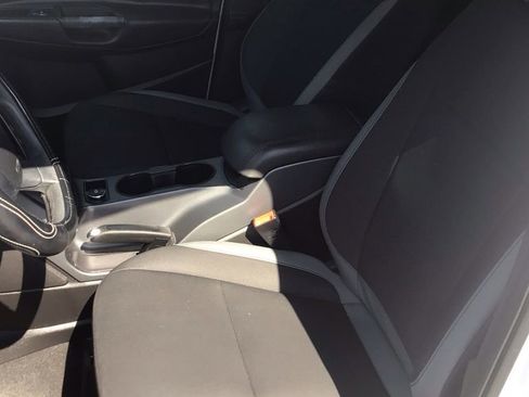 Used 2015 Ford Escape S image 22