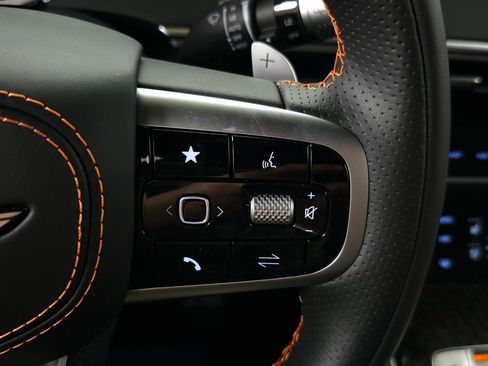 Used 2026 Genesis GV70 3.5T Sport Prestige image 17