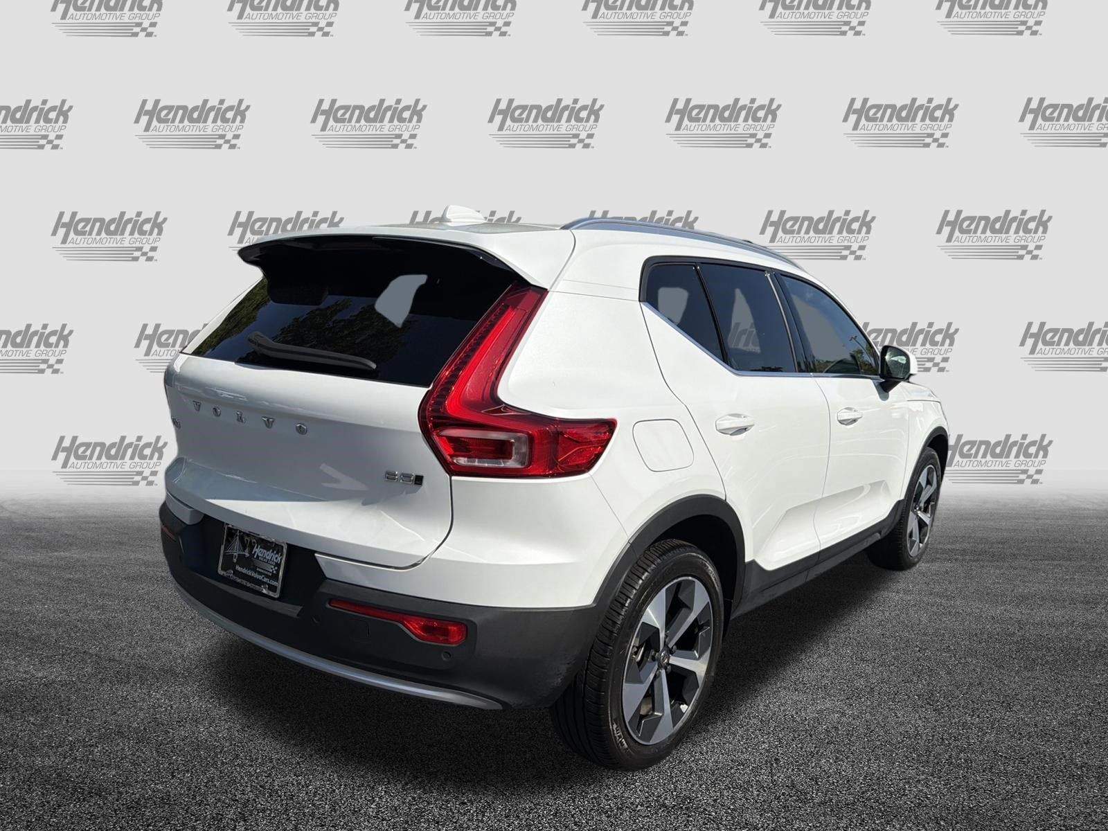 Certified 2023 Volvo XC40 B5 Plus w/ Protection Package Premier AWD/4WD image 10