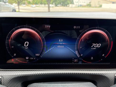 Used 2019 Mercedes-Benz A 220 w/ Premium Package image 8