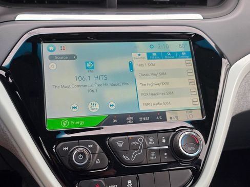 Used 2020 Chevrolet Bolt LT FWD image 23