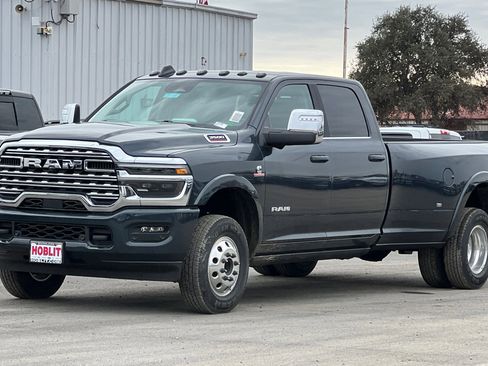 New 2026 RAM 3500 Limited image 7