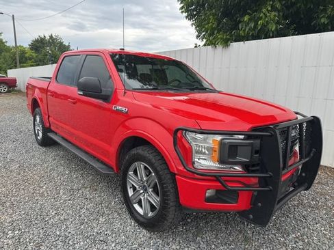 Used 2018 Ford F150 XLT w/ Equipment Group 302A Luxury AWD/4WD image 5