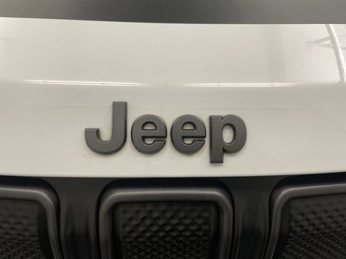 Used 2022 Jeep Compass Trailhawk w/ Sun and Sound Group AWD/4WD image 26
