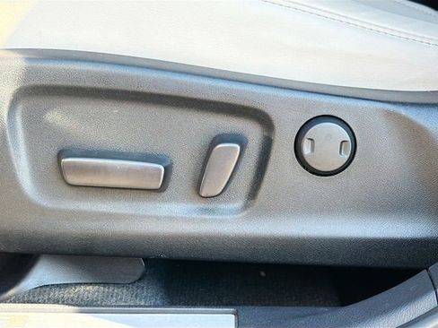Used 2022 Lexus RX 350 FWD w/ Premium Package image 25