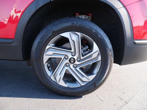 Used 2023 Hyundai Santa Fe SEL image 12