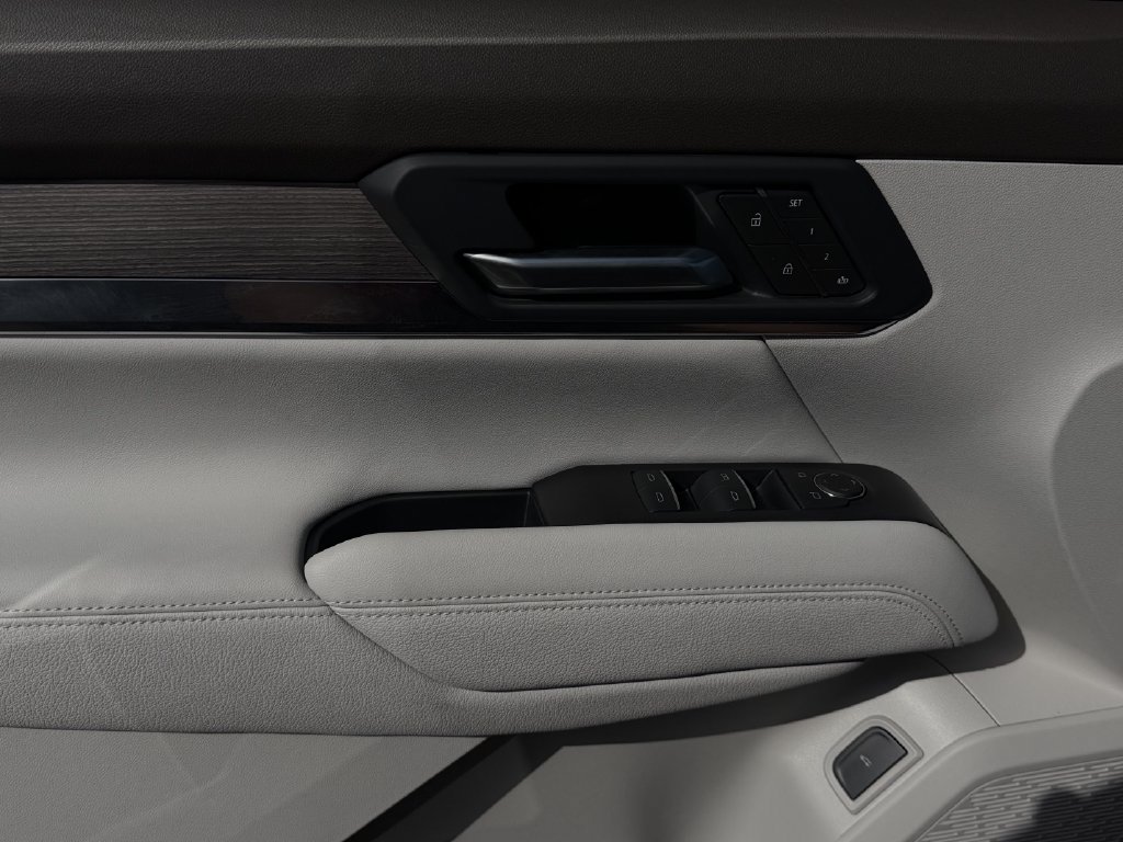 New 2027 GMC Terrain Denali w/ LPO, Floor Liner Package AWD/4WD image 21