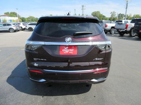 Used 2024 Buick Enclave Avenir w/ Avenir Technology Package AWD/4WD image 7