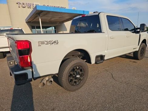 Used 2026 Ford F350 XLT w/ XLT Premium Package AWD/4WD image 8