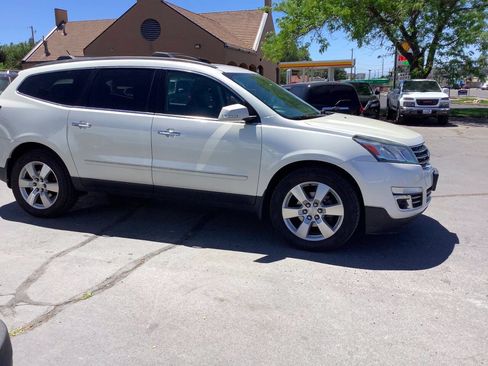 Used 2015 Chevrolet Traverse LTZ AWD/4WD image 9