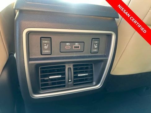 Certified 2020 Nissan Murano Platinum w/ Cargo Package AWD/4WD image 15