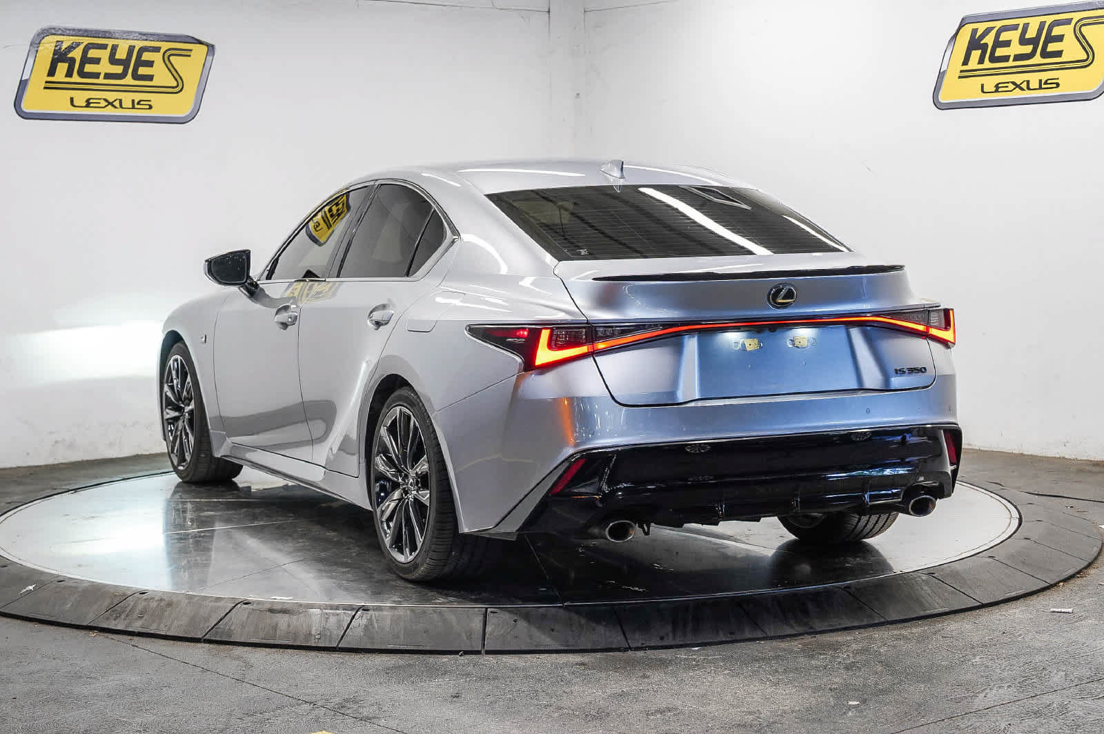 Used 2023 Lexus IS 350 F Sport w/ Navigation Package RWD image 2