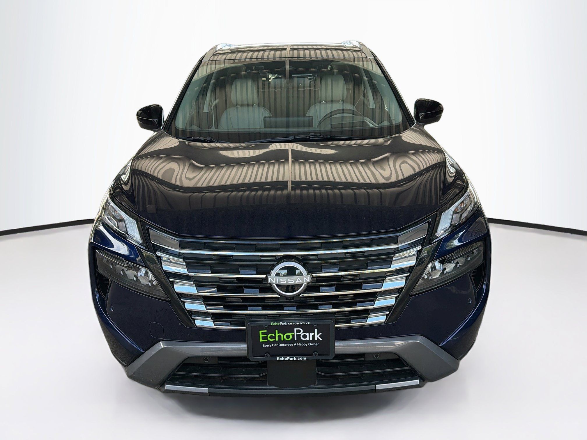 Used 2025 Nissan Rogue SL w/ SL Premium Package AWD/4WD image 2