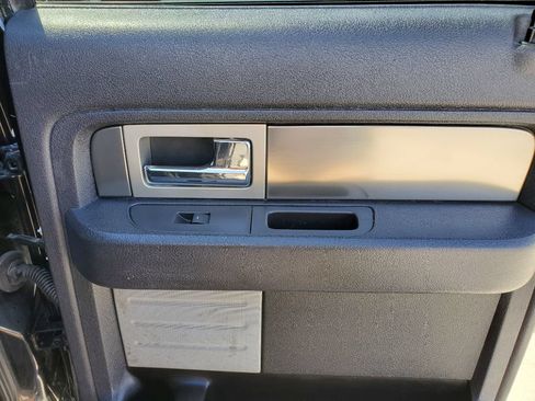 Used 2014 Ford F150 FX4 w/ Equipment Group 402A Luxury AWD/4WD image 40