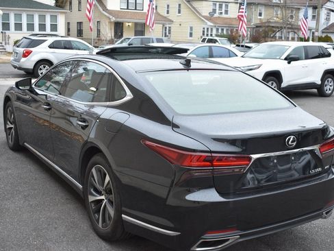 Used 2021 Lexus LS 500 AWD image 8