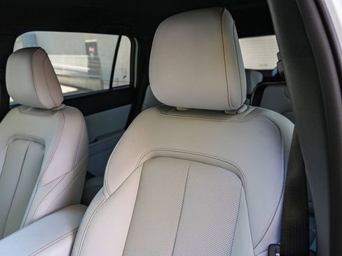 New 2026 Jeep Cherokee Limited image 24