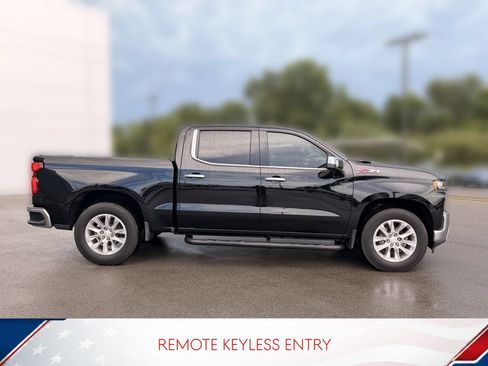 Used 2019 Chevrolet Silverado 1500 LTZ AWD/4WD image 7