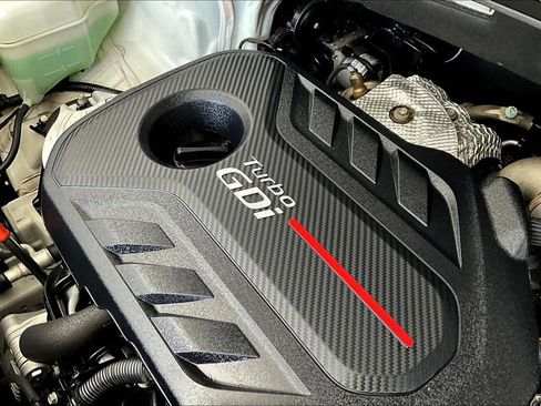 Used 2017 Hyundai Santa Fe Sport image 40