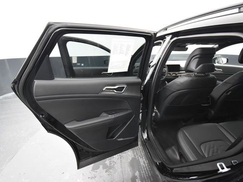 Used 2026 Kia Sportage X-Line w/ X-Line Technology Package image 9