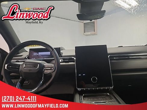 New 2025 GMC Sierra EV Denali AWD/4WD image 15