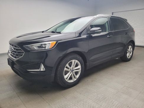 Used 2019 Ford Edge SEL w/ Equipment Group 201A image 2