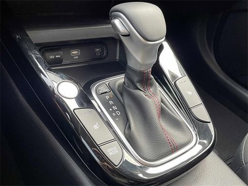 Used 2025 Kia Soul GT-Line w/ Option Group 015 image 11