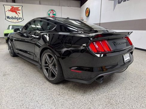 Used 2015 Ford Mustang GT Premium RWD image 5