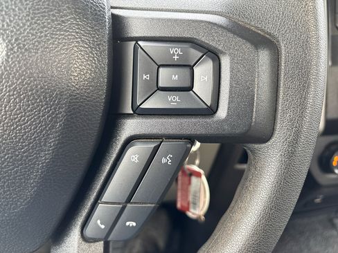 Used 2022 Ford F250 XL w/ Power Equipment Group image 18